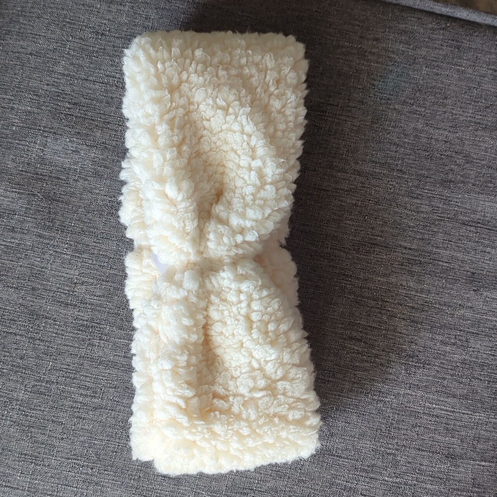 Ann Taylor factory fleece headband